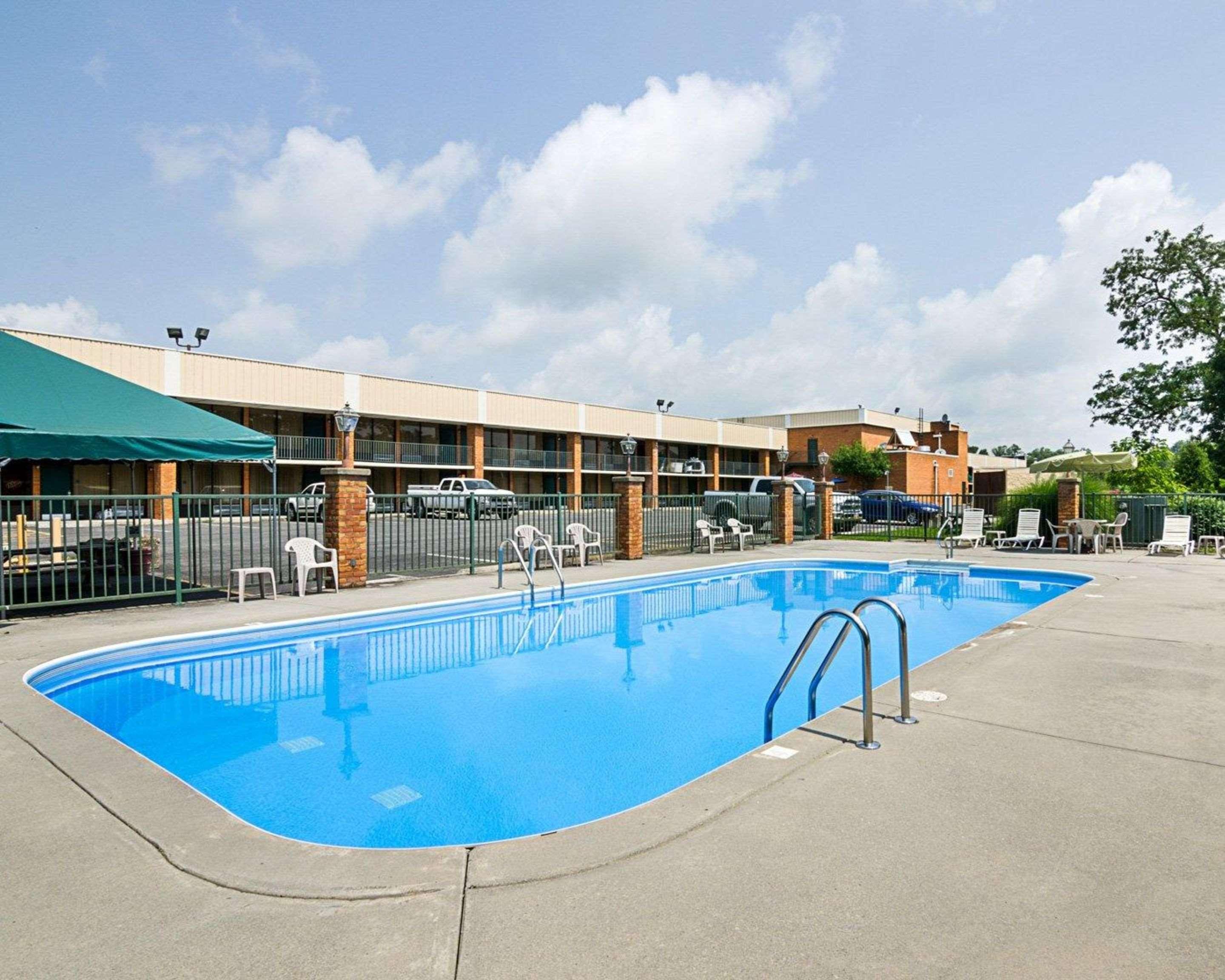 Quality Inn Lewisburg Exterior foto