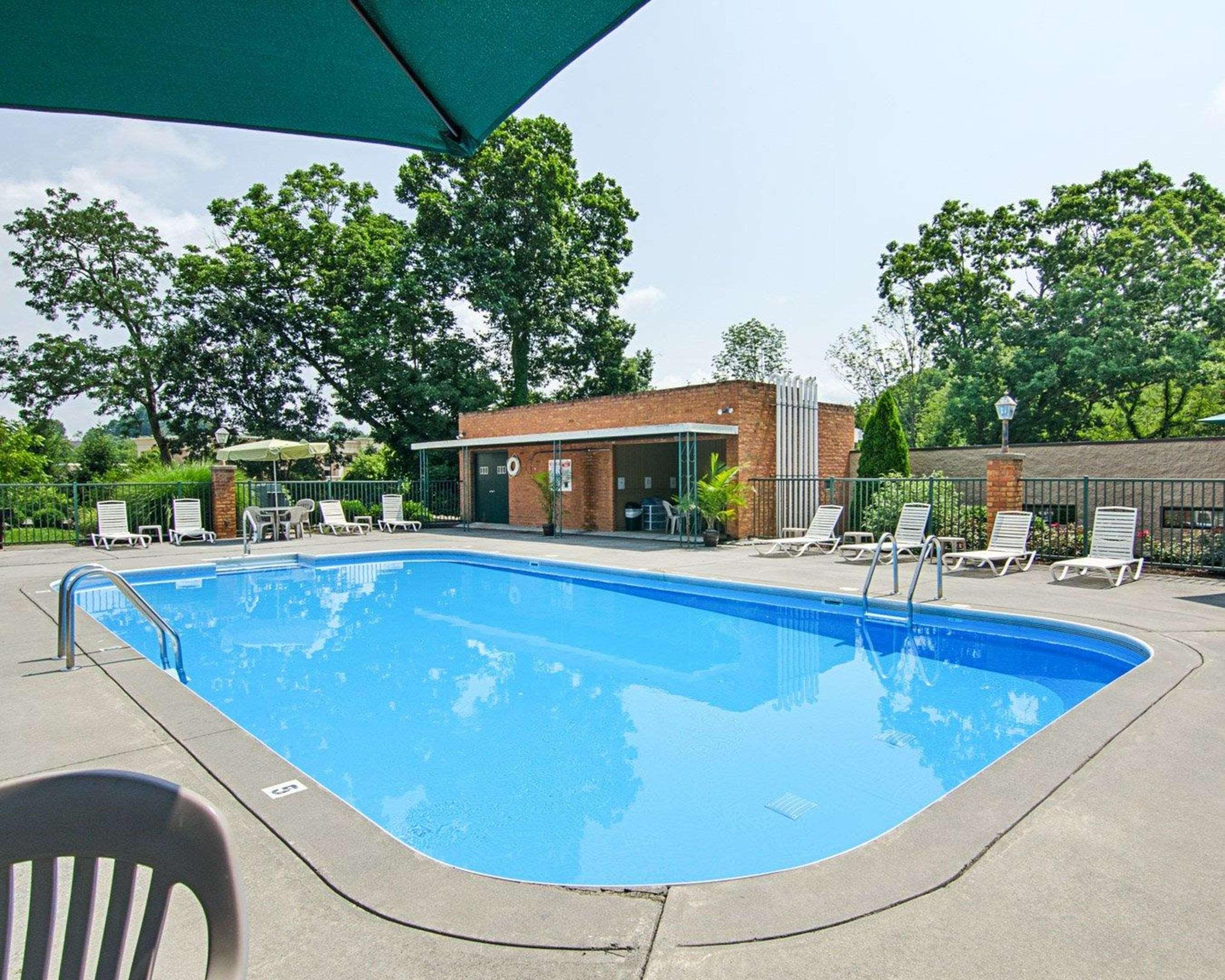 Quality Inn Lewisburg Exterior foto