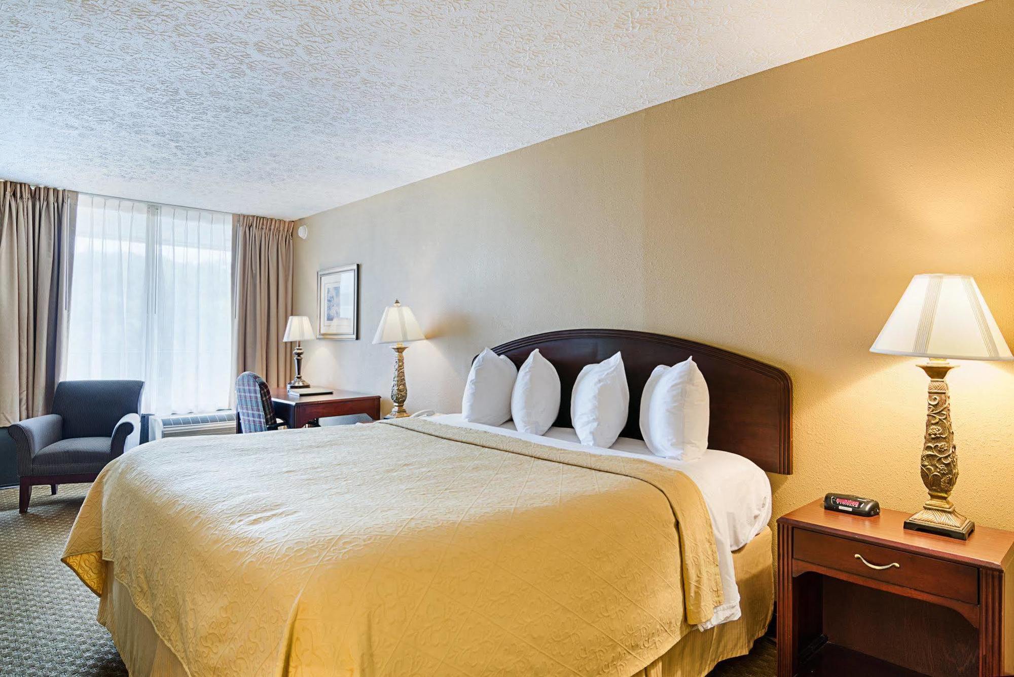 Quality Inn Lewisburg Exterior foto