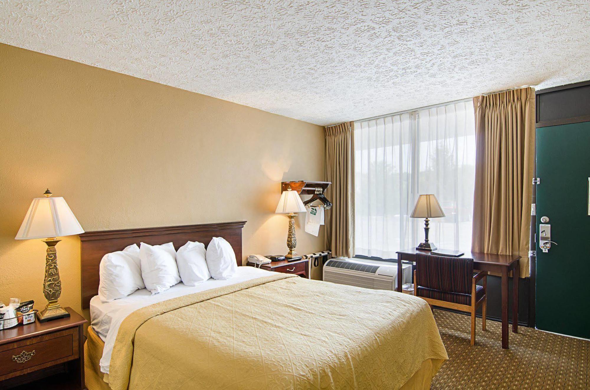 Quality Inn Lewisburg Exterior foto